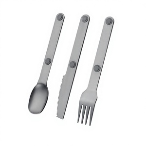 <span class=keywords><strong>Set</strong></span> di Posate Portatili in Lega di Alluminio Magnetico, Tre Pezzi, per Casa e Campeggio - Product Image 1