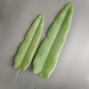 Feuille de bananier artificielle de haute qualité, aspect réaliste, vert-brun, fausse feuille de paradis tropical pour la décoration de la maison et de mariage - Product Image 2
