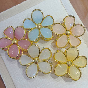 Goreisi Vintage Tortoiseshell Women's High-End Hair Claw Ponytail Half-Up Clip Milk White Egg Flower Hair <strong>Accessory</strong> Asymmetric - Product Image 1