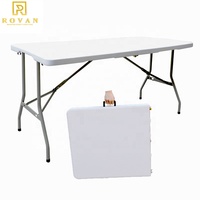 Table d'extérieur pliante moins chère avec pieds pliants en métal, table pliante de 8 pieds