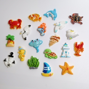ODM Paquete a Granel de 100 Piezas de Adhesivos Planos de Resina con Diseños de Vida Marina Variados para Proyectos y Manualidades con Temática de Playa - Product Image 3