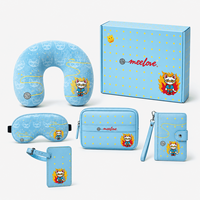 Set de Regalo de Viaje Infantil Personalizado con Dibujos Animados, que Incluye Almohada para el Cuello, Antifaz, Porta Pasaportes y Etiqueta para Equipaje