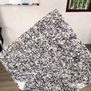 พื้นหินแกรนิตสีเทากลางปูกระเบื้องบันได - Product Image 1