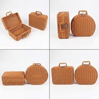 Panier de rangement suspendu en rotin synthétique PP moderne, valise, boîte de pique-nique avec poignée pour cuisine, salle de bain, maison, voyage