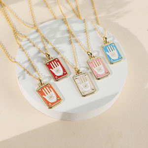 女式时尚18k金塔罗牌项链星星月亮心眼珐琅吊坠定制镀铜派对批发 - Product Image 5