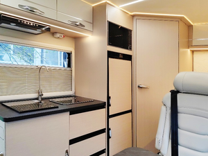 <span class=keywords><strong>Autocaravana</strong></span> Chang'an Fengjing Blue Whale Explor, <span class=keywords><strong>Autocaravana</strong></span> China 4x4 de Lujo, Wohnmobil en Venta, <span class=keywords><strong>Autocaravana</strong></span> de Viaje a Gasolina - Product Image 5