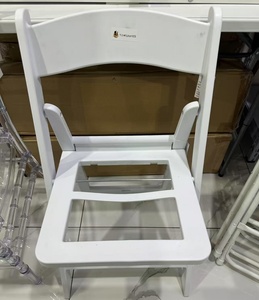 Sillas Plegables Modernas de Resina Blanca Estilo Chiavari <span class=keywords><strong>para</strong></span> Jardín Adultos y Niños Muebles Portátiles <span class=keywords><strong>para</strong></span> Eventos Bodas Escuelas y Exteriores Wimbledon - Product Image 5