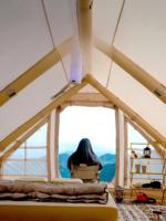 Tenda Camping Keluarga Ganda Tiup dari Kain Oxford Portabel, Tahan Sinar Matahari, Tahan Hujan, Tahan Angin, dan Tahan Kelembapan