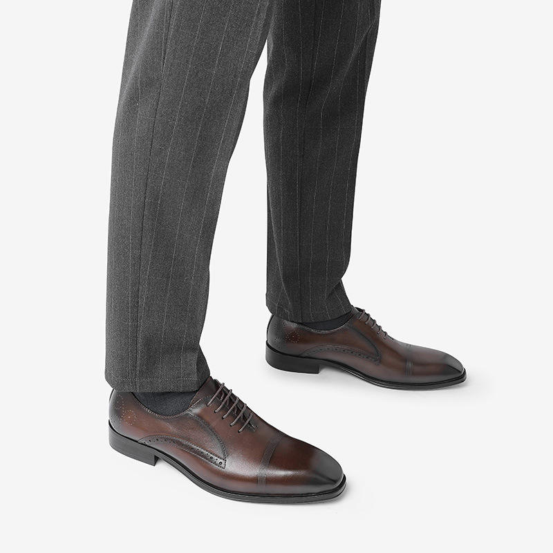 สีน้ำตาล