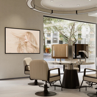 Aménagement Intérieur Complet de Magasin : Vitrine de Salon Personnalisée, Comptoir d'Accueil avec Éclairage LED pour Maquillage et Produits de Beauté