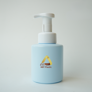 Botella pulverizadora con bomba de PET de 300ml de etiqueta privada con serigrafía para champú infantil y cuidado corporal - Product Image 2