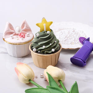 Kit de cuisson DIY 4 pièces Applicateur de perles de gâteau Pistolet à perles de sucre rond Kit de décoration de dessert Outil de <span class=keywords><strong>moule</strong></span> à gâteau Outil de cuisson - Product Image 4