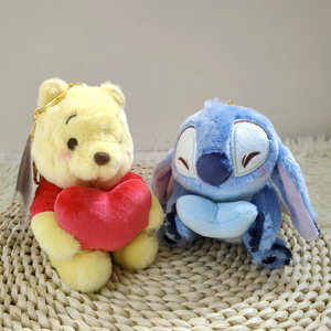 Portachiavi Peluche a Forma di <span class=keywords><strong>Orsetto</strong></span> Cartoon <span class=keywords><strong>con</strong></span> <span class=keywords><strong>Cuore</strong></span> per San Valentino - Product Image 1
