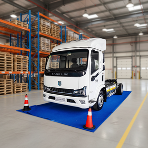 Chasis de Construcción WEICHAI H120 12T Euro III, Eje Manual 4T+8T, Bastidor de 865 mm, Distancia Entre Ejes de 4200 mm, Guardabarros, Protección Frontal de Acero - Product Image 1