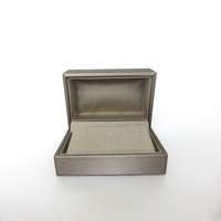 Boîte à bague de fiançailles en cuir PU et velours, petite, romantique, luxueuse, taille personnalisée, boîte cadeau pour bijoux, emballage de bijoux