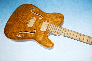 <span class=keywords><strong>Guitarra</strong></span> Eléctrica Artesanal de Arco Violinado de Arce Rizado y Abeto, Semiterminada, Cuerpo Hueco Tallado, Estilo Jazz, Yunzhi Custom - Product Image 6