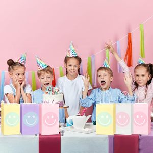 Bolsas de Regalo con Diseño de Cara Sonriente, Bolsas de Dulces para Fiestas Preppy en Tonos Pastel, Bolsas de Regalo con Diseño de Cara Sonriente para Cumpleaños, Bolsas de Regalo Preppy con Diseño de Arcoíris - Product Image 6