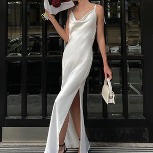 Robe élégante en satin blanc à fines bretelles avec fente haute, longueur ras du sol, pour soirée, robe d'été - Product Image 2