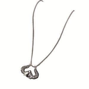 Collar con Colgante de Casco de Acero Inoxidable, Plata Antigua, Cadena Unisex, Joyería de Clavícula, Accesorio de Moda - Product Image 5