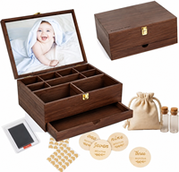 Boîte à souvenirs pour bébé avec 5 objets commémoratifs supplémentaires, boîte à souvenirs en bambou pour bébés filles et garçons