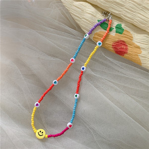 Venta caliente hecho a mano colorido semilla cuentas gargantilla lindo corazón sonrisa cara cuentas encanto collares para niñas - Product Image 5