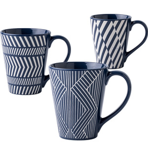 Grande tasse en céramique de style américain pour un usage domestique Conception ouverte gaufrée pour les fêtes de café et de lait Couples Passe au lave-vaisselle et au micro-ondes - Product Image 1