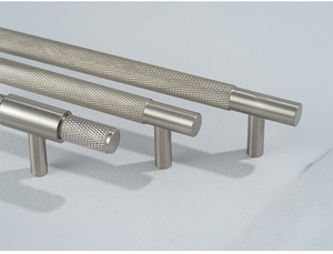 مقابض أبواب وأدراج خفية من النحاس المصقول بالنيكل الفضي الصلب للأثاث - Product Image 6