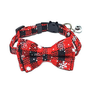 <span class=keywords><strong>Collar</strong></span> para Perro con Corbata de Moño, Diseño Navideño Clásico a Cuadros con Copos de Nieve, <span class=keywords><strong>Collar</strong></span> Festivo para Mascotas Pequeñas, Patrón de Copos de Nieve, Adorable <span class=keywords><strong>Collar</strong></span> para Perro - Product Image 3