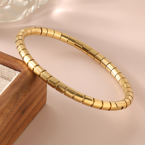 Pulseras y Brazaletes de Joyería de Moda para Mujer, de Acero Inoxidable Chapado en Oro de 18k, Resistentes al Agua, de Alta Calidad y Lujo, 2026 - Product Image 1