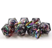 Set Dadu Inti Cair DND untuk Permainan Papan RPG Dungeons and Dragons, Dadu Resin Tajam, Dadu Mata Naga