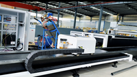 Machine de découpe laser à fibre CNC pour tubes en acier métallique avec contrôle numérique automatique, découpeuse laser de haute qualité, prise en charge AI/BMP