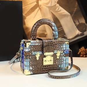 <span class=keywords><strong>Catalogo</strong></span> VIP all'Ingrosso per Primavera ed Estate, Nuova Borsa di Lusso Portatile a Forma di Scatola in Pietra con Tracolla. - Product Image 5