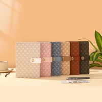 Cuaderno Planificador Minimalista y Elegante con Estampado Espigado, Cierre Dorado y Encuadernación Cosida para Mujeres y Estudiantes