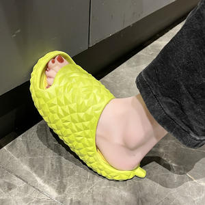 Venta al por mayor de <span class=keywords><strong>sandalias</strong></span> de verano unisex dedo del pie espuma suave impermeable Interior Exterior playa para zapatillas para hombres mujeres peso ligero antideslizante - Product Image 2