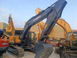 Excavateur Hyundai 225lc-9T d'occasion, beau et bien entretenu, super puissant, vendu à l'usine - Product Image 3