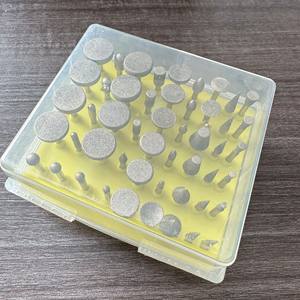 Práctico Juego de 50 Piezas de Fresas Abrasivas de <span class=keywords><strong>Esmeril</strong></span>, Brocas Recubiertas de Diamante con Estuche de Plástico <span class=keywords><strong>para</strong></span> <span class=keywords><strong>Manualidades</strong></span>, Reparaciones y Tareas de Pulido DIY - Product Image 4