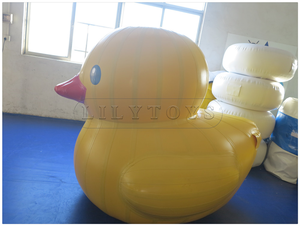 Grands jouets gonflables drôles personnalisés d'eau <span class=keywords><strong>piscine</strong></span> énorme bouée gonflable canard jaune - Product Image 3
