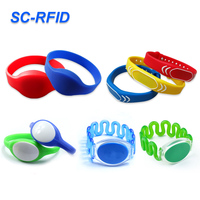 Bracelet en silicone NFC RFID réglable, étanche, personnalisé, 125 kHz, pour enfants, avec code QR