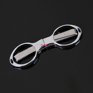 Ciseaux pliants en acier inoxydable en forme de huit pour la pêche, portables, durables, pour une utilisation en extérieur - Product Image 1