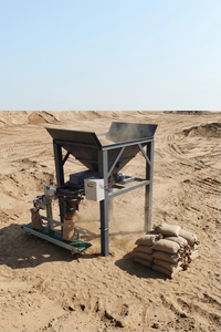 Machine d'emballage et de pesage à tête unique pour particules, machine automatique de remplissage et d'emballage de sacs de sable de 50 kg - Product Image 2