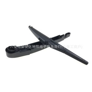 ชุดประกอบแขนปัดน้ำฝนหลังรถจี๊ป 68256590AA แบบโครงพลาสติก - Product Image 3