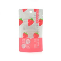 Pochette cosmétique translucide givrée imprimée sur mesure pour baume à lèvres et rouge à lèvres, avec impression par gravure et trou de suspension