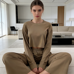 Ensemble de survêtement décontracté pour femme en tricot gaufré uni sans couture 2 pièces avec poches - Product Image 3