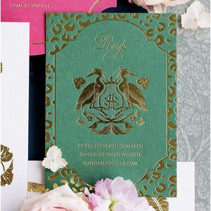 Invitación de Boda de Lujo con Impresión Personalizada en Color Vainilla, Tarjeta de Felicitación con Diseño Floral Troquelado, Estampado en Caliente, Papel Recubierto y Cartulina - Product Image 4