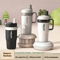 Vente en gros de tasses à café isothermes en acier inoxydable 304 à double paroi de 620 à 720 ml, anti-fuite, avec couvercle, logo personnalisé imprimé