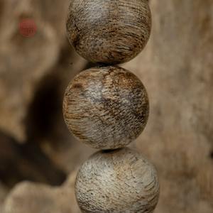 Pulsera de Madera de Agar Malasia Natural, Cuentas Redondas de 14 mm, Madera Envejecida Rica en Aceite, Aroma Intenso, Joyería Hecha a Mano - Product Image 2