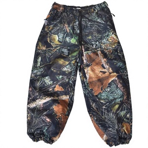 Pantalon de neige imperméable, coupe-vent et respirant, avec impression camouflage forêt par transfert thermique, isolation thermique et fermeture éclair, style urbain unique - Product Image 1