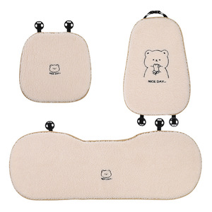 Cojín para asiento de coche con diseño de oso de peluche, forrado de lana, extra suave para invierno, juego de 3-4 piezas para decoración interior de automóvil. - Product Image 4