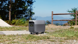 เครื่องกำเนิดไฟฟ้าแบบชาร์จเร็ว 3 2400W 2kWh สำหรับสำรองไฟบ้าน แบตเตอรี่สำรองฉุกเฉิน สถานีพลังงานแสงอาทิตย์ 110V 220V 2400W กำลังไฟ AC สูง 99% - Product Image 5