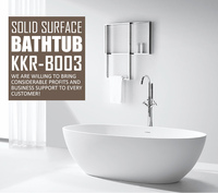 Baignoire autoportante moderne et portable avec fonction de trempage, robinet blanc inclus, fabriquée en pierre artificielle pour usage hôtelier